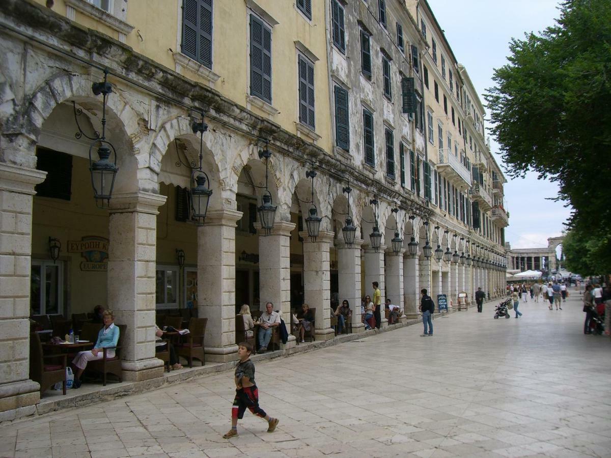 Archontiko Kourkoulos Makrades Exterior photo